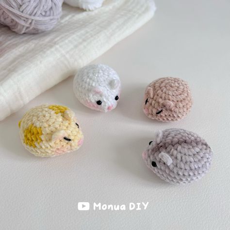 New tutorial uploaded on my YT channel!! （＾Ｏ＾☆♪ I was originally planning to make hamster coasters, but somehow ended up creating these adorable mini No Sew Hamsters 🐹😂 I hope you guys love this tutorial! 🫶🏻 Let me know in the comments what animals you would like me to do next. #crochet #mini #plush #hamster #keychains #phonecharm #crochetaddict #crochettutorial #youtube #youtubetutorial #beginner #diy #handmade #tutorial #cute #smallbusiness #smallanimal #nosew #Amigurumi #freepattern Hamster Crochet, Crochet Hamster, Chinese Hamster, Handmade Tutorial, Cute Hamster, Beginner Crochet Tutorial, Adorable Crochet, Yt Channel, Fun Crochet Projects