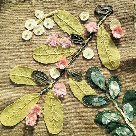 Scrap Fabric Crafts, Scrap Fabric Projects, Textile Art Embroidery, Fabric Postcards, Fabric Cards, Forest Flowers, Handwork Embroidery Design, Hand Embroidery Art, Slow Stitching