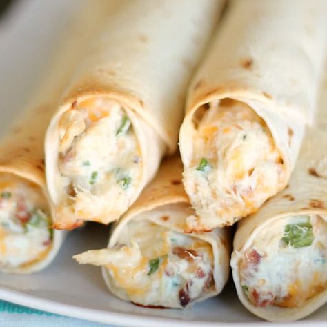 Baked Chicken Bacon Ranch, Chicken Bacon Ranch Taquitos, Baked Chicken Taquitos, Taquitos Recipe, Recipe Mexican, Chicken Taquitos, Chicken Bacon Ranch, Bacon Ranch, Chicken Bacon