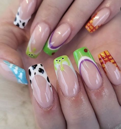 Cute Character Nail Designs, Universal Studio Nail Designs, Nail Designs Cartoon, Disney Character Nail Designs, Universal Studio Nails, Disney Character Acrylic Nails, Acrylic Nail Designs Character, Disney Nails Acrylic Simple, Nail Art Designs Disney