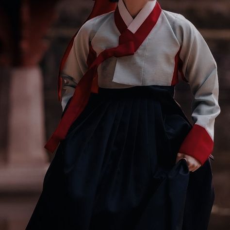 Ancient Korean Aesthetic, Korean Joseon Aesthetic, Korean Dynasty Aesthetic, Korean Palace Aesthetic, Korean Historical Aesthetic, Joseon Aesthetic, Joseon Dynasty Aesthetic, Hanbok Aesthetic, Korean Dynasty