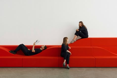 Summit – Snøhetta Hidden Outlets, Modular Furniture Design, Small Staircase, Modular Seating, Timeline Design, Flexible Space, Micro House, Flexible Seating, Comfortable Furniture