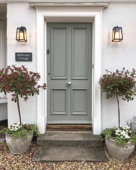 Oak Interior Design, Park And Oak, Front Door Inspiration, Front Door Lighting, Green Front Doors, Oak Interior, Door Paint Colors, Door Inspiration, Period Property