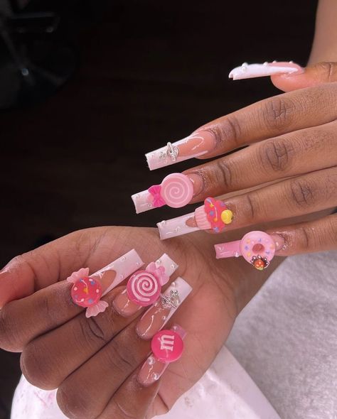 Freestyle Nails, Food Nails, Candy Nails, Candy Design, Long Acrylic Nail Designs, Pedicure Designs, Baddie Nails, Colored Acrylic, Colored Acrylic Nails