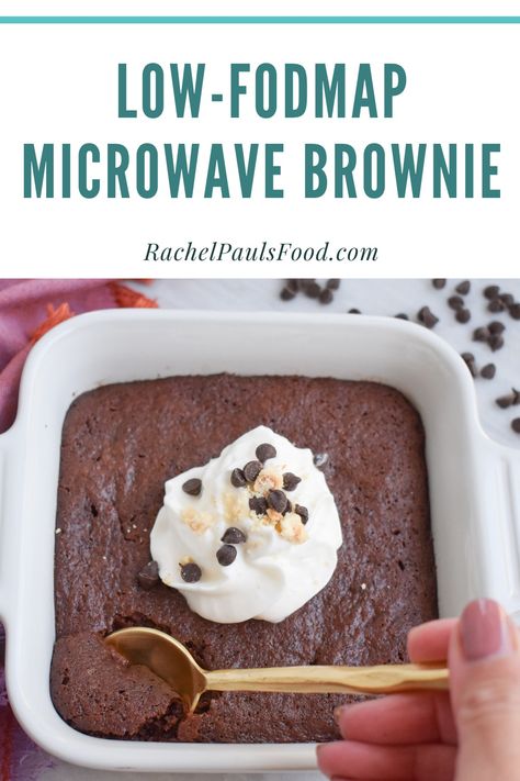 Low-FODMAP & Gluten-free Microwave Fudge Brownie | Rachel Pauls Food Low Fodmap Brownies, Low Fodmap Baking, Low Fodmap Desserts Easy, Fodmap Sweets, Low Fodmap Dessert, Fodmap Baking, Low Fodmap Desserts, Microwave Brownie, Fodmap Desserts