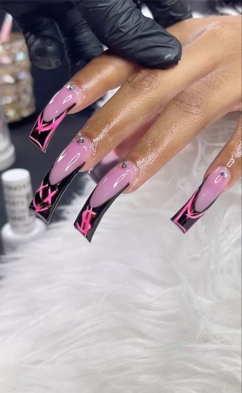 Gyaru Mcbling, David East, Grunge Baddie, Gel Toe Nails, Curved Nails, Acrylic Toe Nails, Ombre Acrylic Nails, Colored Acrylic Nails, Stiletto Nails Designs