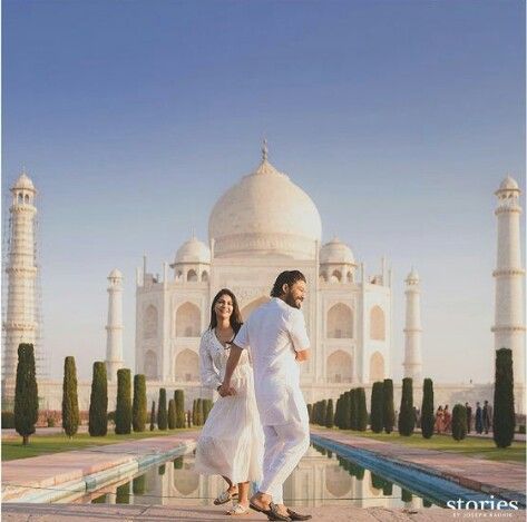 Taj Mahal Pre Wedding Photography. Book now Esthetic Photos, Travel Photoshoot, Throwback Pictures, Romantic Photos Couples, Bollywood Couples, Allu Arjun, Wedding Couple Poses Photography, Golden Triangle, Couple Photoshoot Poses