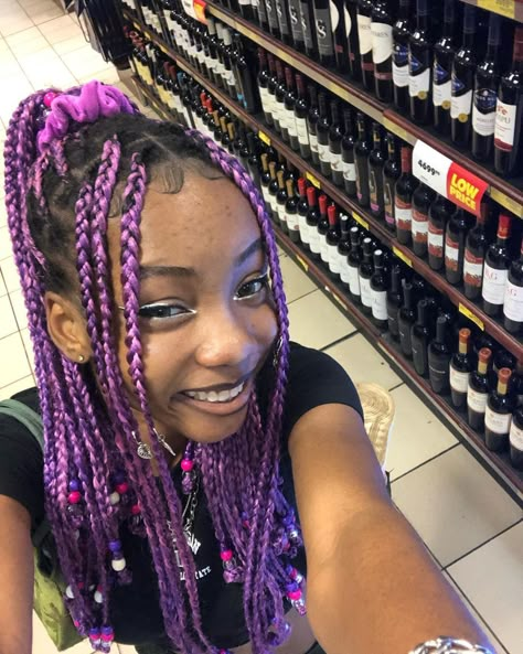 #purplehair #yk2 Purple And Green Braids For Black Women, Black And Purple Knotless Braids With Beads, Pink Purple Blue Box Braids, Purple Black Braids, Short Purple Braids, Purple Box Braids With Beads, Blue And Purple Box Braids, Purple Braids With Beads, Brown And Purple Braids