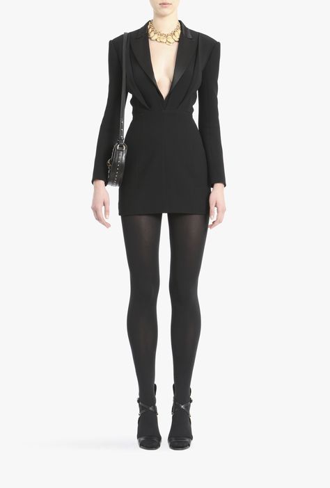 Balmain Outfits Women, Balmain Aesthetic, Balmain Outfit, Balmain Designer, Balmain Fashion, Balmain Collection, Balmain Dress, Professional Outfits, Dark Fashion