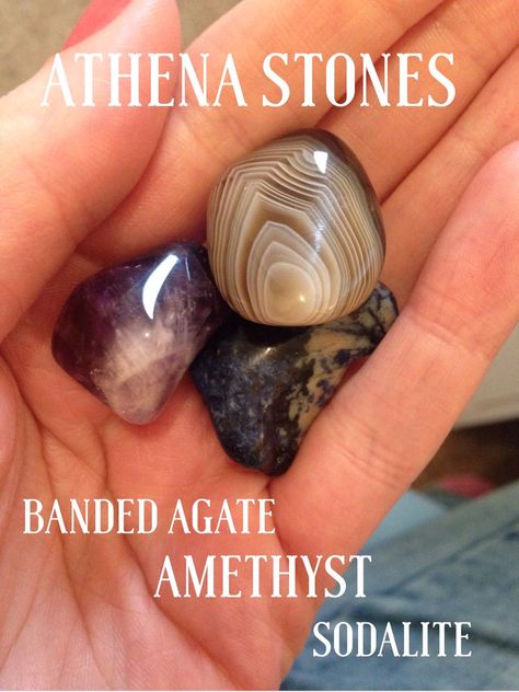 Athena Alter Ideas, Athena Altar Ideas, Altar For Athena, Athena Goddess Art, Athena Witchcraft, Altar To Athena, Altar For Artemis, Athena Altar Offerings, Alter To Athena