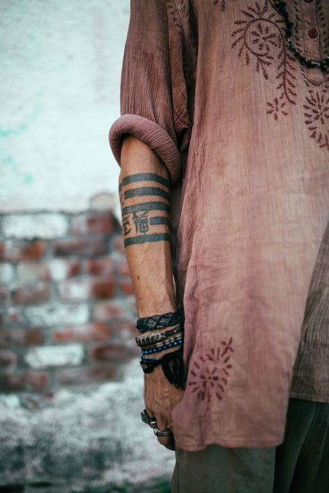 4 Days In New Orleans | Free People Blog #freepeople Boho Tattoo, Bohemian Tattoo, Tattoos Men, Boho Tattoos, Arm Band Tattoo, Band Tattoo, Vintage Tattoo, Skin Art, Thigh Tattoo