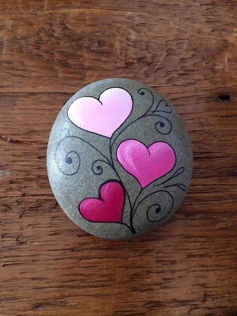 Painting Design Ideas, Gardens Ideas, Stone Art Painting, Painted Rocks Craft, Painted Rocks Diy, Rock Painting Ideas Easy, Rock Painting Patterns, Rock Painting Designs, Stone Crafts