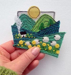 Irish Cottages, Ireland Art, Applique Art, Kerry Ireland, Irish Landscape, County Kerry, Scrap Fabric Crafts, Irish Cottage, Textile Art Embroidery