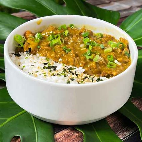 Hamburger Curry Hawaiian, Hamburger Curry Recipe, Hamburger Curry, Ground Beef Curry Recipe, Cooked Cabbage Recipes, Dawn Ward, Beef Curry Recipe, Pumpkin Squares, Curry Stew