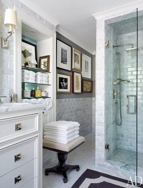 The master bath of a Kansas City apartment has shower fittings and towels by Restoration Hardware. Provincial Bathroom, Lady Lawyer, Hotel Bathrooms, Cottage Bath, Shower Fittings, Bad Inspiration, Ceiling Treatments, Classic Bathroom, Bath Ideas