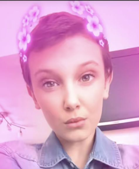 Millie Bobby Brown Snapchat, Rpdr Funny, Celebrity Yearbook Photos, My Melody Wallpaper, Yearbook Photos, Rawr Xd, Weird Images, Gay Memes, Short Humor