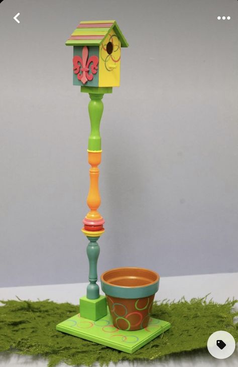 Repurpose Table, Northern Garden, Fragrance Garden, Woodworking Diy Gifts, Spindle Crafts, Birdhouse Craft, Bird Houses Ideas Diy, Fairy Folk, Art Pole