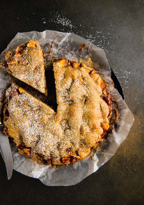 The perfect fall apple cake, seasoned with floral and earthy cardamom, bright orange zest and loaded with chunks of sweet apples. And perfect to serve alongside your favorite warm drink. #applecake #cardamom Apple Cardamom, Easy Apple Strudel, Brown Sugar Cakes, Cardamom Cake, Sweet Apples, Fall Desserts Easy, Apple Season, Apple Dessert Recipes, Apple Dessert