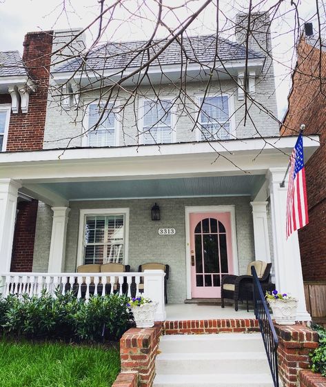 Safe, Affordable Neighborhoods in Richmond Richmond Apartment, Extra Space Storage, University Of Richmond, Safe Neighborhood, Space Storage, House Fan, Tudor Style, Row House, Tuscan Style