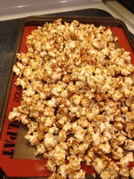 Sugar and Spice Popcorn Recipe Sugar Popcorn, Honey Popcorn, Spiced Popcorn, Popcorn Recipe, Healthy Sugar, Popcorn Recipes, Gluten Free Snacks, Free Snacks, Recipe Details