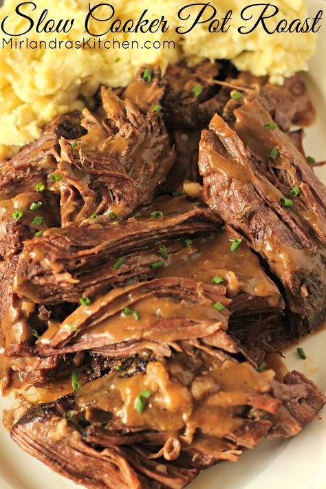 This Slow Cooker Pot Roast is the best pot roast I have ever made with any method! It takes just five minutes to get it in the slow cooker and the result is phenomenal.  Juicy, tender beef with perfect seasonings and succulent sauce for gravy or to lick off your plate!  This is my favorite pot roast recipe of all time and my favorite slow cooker recipe of all time.  You can't beat that for dinner made easy. The Best Pot Roast, Arm Roast, Slow Cooker Pot Roast, Best Pot Roast, Diner Recept, Pot Roast Slow Cooker, Pot Roast Recipes, Crockpot Dishes, Crock Pot Slow Cooker