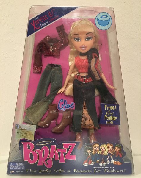 Bratz Xpress It, Doll Videos, Funky Shoes, Bratz Doll, Red Outfit, Fashion Doll, Cute Dolls, Family Reunion, Hair Accessory