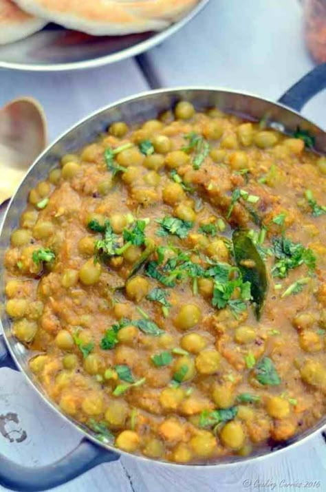 Green Peas Masala Curry Mbaazi Recipe, Peas Recipe Indian, Peas Masala Recipe, Green Peas Recipe, Green Peas Recipes, Peas Recipes, Green Split Peas, Vegan Indian Recipes, Peas Recipe