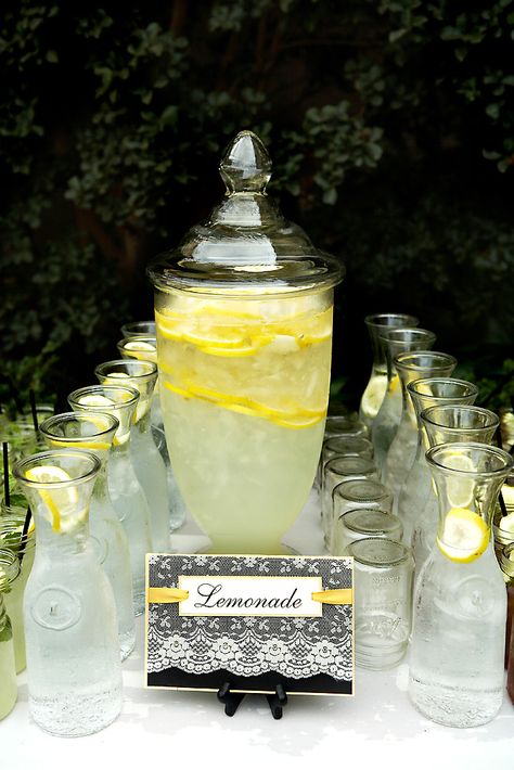 Beverage, Display, Chic, Annie m events Citrus Party, Summer Wedding Photos, Drink Display, Fresh Lemonade, Lemonade Stand, Yellow Wedding, Drink Menu, Wedding Food, Wedding Shower