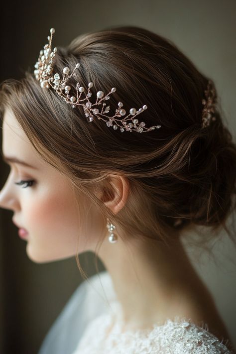 Wedding hair accessory. Diamond cut tiara garnished with dangling pearl drops.  Fulfill your wedding day fantasy by adorning some glittering gem perfection. We've curated a splendid roster of 36 crystal wedding tiaras and crowns to help elevate your regal bridal look. These timeless pieces, magnificently infused with shimmering crystals, are more than just accessories; they're the missing piece to your fairy…  Read more: https://tastywed.com/generated-post-36-sparkling-crystal-wedding-tiara-and-crown-collections/ Wedding Hair Tiara, Rustic Vineyard Wedding, Tiara Wedding Hair, Wedding Tiara Veil, Crystal Wedding Tiaras, Wedding Tiaras, The Missing Piece, Wedding Set Up, Bridal Look