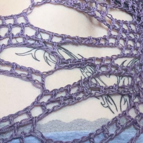 malice threads by lexmeace on Instagram: "mesh mesh mesh" Crochet Mesh Stitches, Mesh Shawl, Mesh Crochet, Crochet Organizer, Distressed Knit, Crochet Knit Stitches, Knit Stitches, Knit Mesh, Crochet Inspo