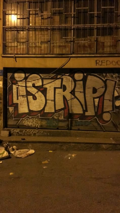 #istanbultrip Rap Wallpaper, Create Ads, Mobile Legends, Graffiti Art, Dark Circles, Aesthetic Wallpapers, Istanbul, Phone Wallpaper, Street Art