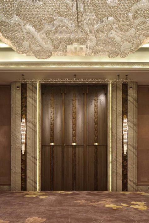 Building Entrance Design, Entrance Lobby Design, Lift Lobby Design, Elevator Lobby Design, Hall Door, Ballroom Design, Modern Hotel Lobby, Lift Lobby, Elevator Interior