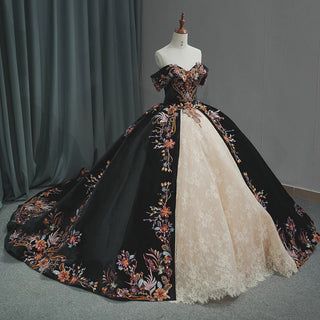 Dark Quinceanera Dresses, Ball Gown Dresses Elegant, Fantasy Ball Gowns, Grand Dresses, Ball Gown Designs, Contrast Color Palette, Grand Dress, Big Ball Gowns, Formal Ball Gowns