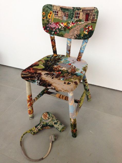 Textile Sculpture, Decoupage Vintage, Textile Fiber Art, Painted Chairs, Everyday Objects, A Chair, Embroidery Art, Interesting Art, Textile Art