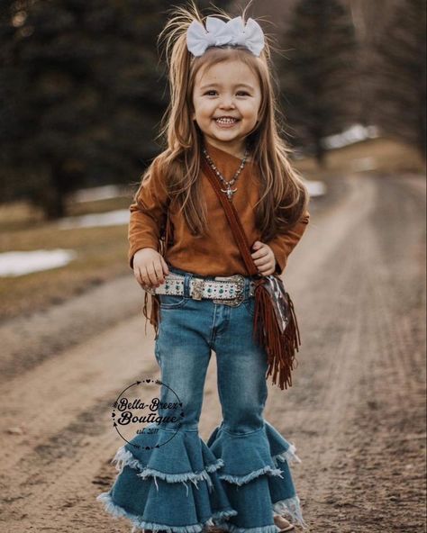 Western Outfit For Kids Girl, Infant Cowgirl Outfit, Fall Outfits Kids Girl, Cowgirl Baby Outfits, Western Toddler Girl Outfit, Toddler Western Outfit Girl, Cowgirl Toddler Outfits, Southern Baby Girl Outfits, Country Kids Outfits