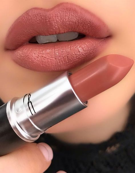 Mac Nude Lipstick Shades, Fall Lipstick Colors, Nude Lipstick Shades, Mac Lipstick Swatches, Mac Lipstick Shades, Permanente Make-up, Fall Lipstick, Alat Makeup, Lipstick For Fair Skin