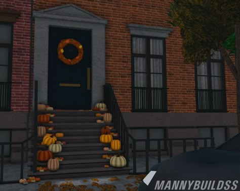 Bloxburg NYC Build Bloxburg Brownstone House, Bloxburg Exterior Hacks, Bloxburg Small Town Ideas, Townhouse Bloxburg, Bloxburg Village, Bloxburg Townhouse, Nyc Bloxburg, Bloxburg Nyc, Bloxburg Town Layout