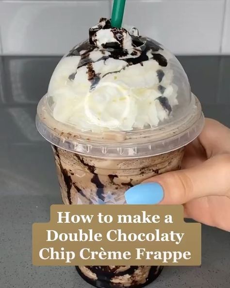 How To Make Starbucks Chocolate Frappuccino, Starbucks Drinks Chocolate Frappe, Starbucks Chocolate Frappuccino Recipe, Homemade Starbucks Frappuccino, Milkshake Recipes Easy, How To Make A Starbucks Frappuccino, Best Frappe Recipes, Starbucks Recipes Food, Starbucks Recipes Frappuccino