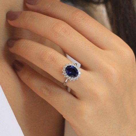 Sapphire Rings Engagement, Halo Engagement Ring Oval, Oval Emerald Ring, Sapphire Engagement Ring Halo, Engagement Ring Oval Cut, Oval Halo Engagement Ring, Engagement Ring Oval, Blue Earth, Blue Diamond Ring