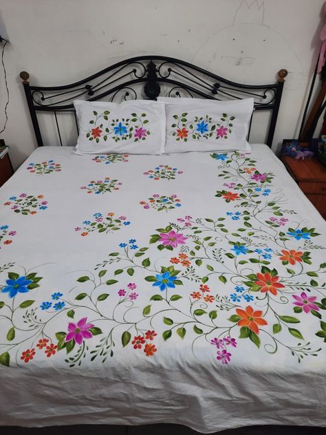 It's a beautiful handpainted cotton Double bed sheet with pillow covers.. Bedsheets Aesthetic, Aesthetic Bedsheets, Bed Sheet Painting Design, Fabric Paint Shirt, Bed Cover Design, Embroidered Duvet Cover, Designer Bed Sheets, Painted Beds, Fabric Paint Diy