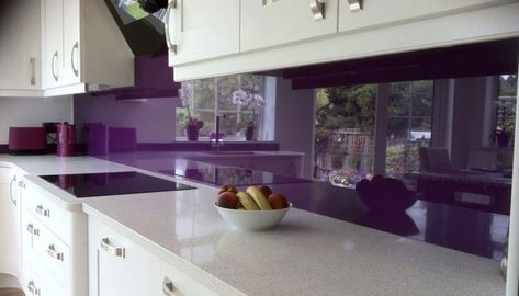 7 Ways To Use Pantone® Color Of The Year Ultra Violet In Your Kitchen | Stock Cabinet Express Purple Tiles, Violet Kitchen, Kitchen Standing Cabinet, Free Standing Kitchen Cabinets, Kitchen Cabinets Painted, Kitchen Splashback Tiles, Purple Tile, Cabinets Painted, Glass Splashbacks