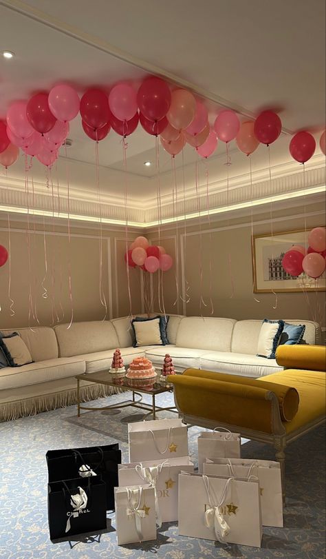 Rich Cars, Billionaire Lifestyle Luxury Living, Diy Bouquet Wrap, Birthday Goals, Elegant Living Room Design, Luxury Birthday, Princess Gifts, Rich Lifestyle, Luxury Baby