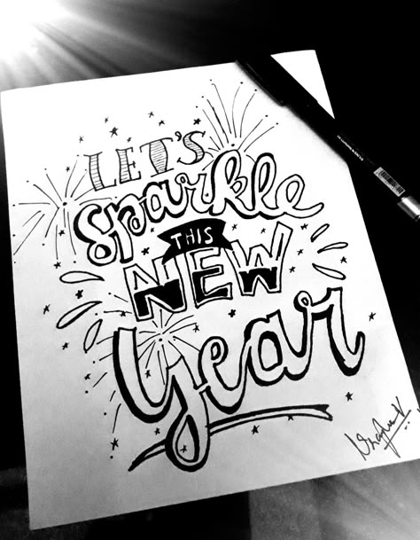 Happy New Year Doodle Art, New Year Sketches Drawing, New Years Eve Drawing, Happy New Year Doodle, New Years Drawing Ideas, New Year Doodle, New Year's Drawings, New Year Art, Doodle Fonts