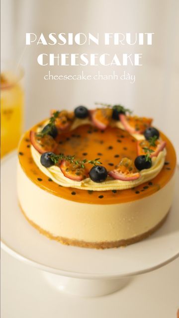 Passion Fruit Birthday Cake, Mango Passion Fruit Cheesecake, Cheesecake Passion Fruit, Passion Fruit Cake Decoration, Passion Fruit Cake Recipe, Passion Fruit Cheesecake Recipe, Passion Fruit Dessert Ideas, Fancy Cheesecakes, Cheesecake For Birthday