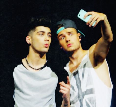 ♥ Zayn And Liam, Liam 1d, Zayn Malik Photoshoot, Ziam Mayne, Life Imitates Art, Zayn Malik Photos, Taking A Selfie, The Quiet Ones, Fooling Around