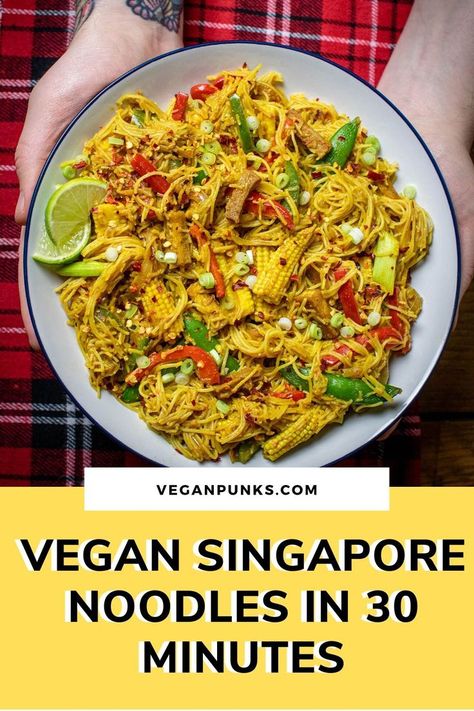 Vegan Chow Mein, Rainbow Vegetables, Noodles With Tofu, Vegan Noodles Recipes, Vegan Stir Fry, Singapore Noodles, Vegan Asian Recipes, Vegan Noodles, Simple Family Meals