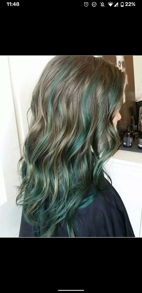 Green Hair Highlights, Mint Hair Color, Green Ombre Hair, Hair Color Quotes, Hair Color For Brown Eyes, Blue Hair Highlights, Hair Colour For Green Eyes, Brunette Hair Cuts, Hair Color Plum