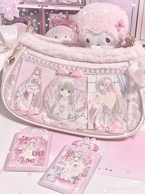 Pink Ita Bag, Ita Bag Aesthetic, Ita Bag Ideas, Itabag Ideas, Ita Bags, Kawaii Bags, Ita Bag, Aesthetic Bags, Backpack Pins