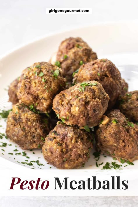 Pesto Meatballs are tender, juicy, and loaded with fresh basil and garlic. This is a baked meatball recipe and you only need 4 ingredients to make it! Pop over to my site for the recipe! Recipes Using Pesto, Pesto Meatballs, Cozy Pasta, Dessert Recipes Crockpot, Baked Meatball Recipe, Quick Chicken Recipes, Basil Recipes, Beef Meatballs, Meatball Recipe