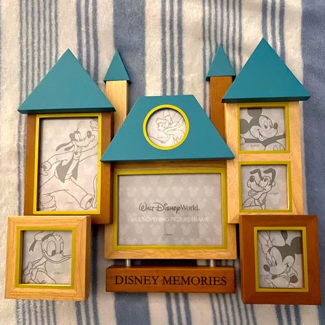 This Is An Unused Disney Photo Frame For Children/Family Use. It Is In Perfect Condition. Disney Photo Frame, Disney Photo Frames, Disney Office, Disney Wall Decor, Office Shelves, Mickey Mouse Wall, Disney Transportation, Disney Frames, Figurine Display